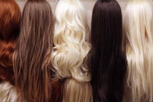 Press release image for RL Moda Wigs Announces Relocation to Decarie Square Shopping Center