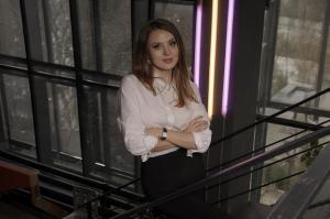 Press release image for New Modern Love: Entrepreneur Carolina Trestian Uses Modern-Day Psychology to Help Women Build Prosperous Relationships