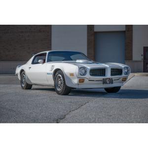 Press release image for Rare vintage muscle cars from the Fairbairn Collection are sold in a June 14th auction held by Miller & Miller in Canada