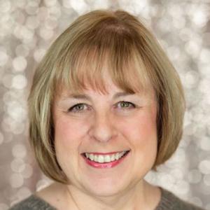 Press release image for Life and Success Coach LouAnne Hunt Recently Featured on Close Up Radio