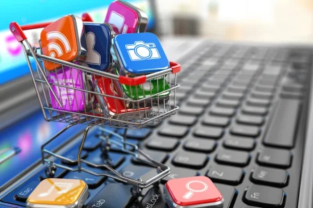 Leveraging Social Media for E-Commerce Growth in Canada