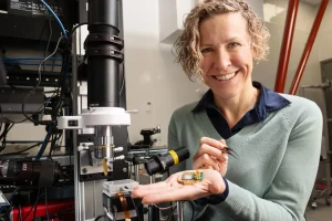 Photonic Funding Signals Canada Quantum Momentum